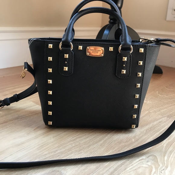 Michael Kors studded sandrine handbag/purse - Picture 3 of 8